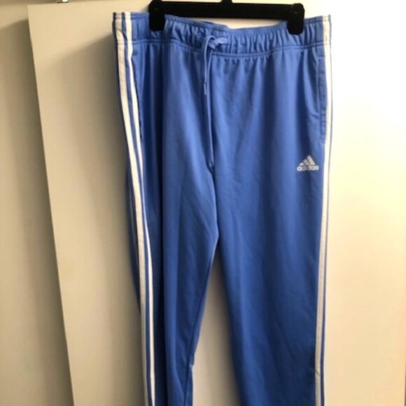 Retro adidas tracksuit - Picture 4 of 5